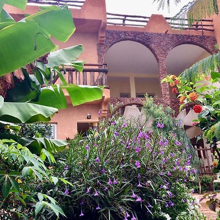 Ker Lep Jamm - Chez Moussa Et Cinzia Bed & Breakfast Toubab Dialaw Exterior photo